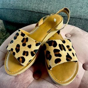 Super cute Sandals! 8.5